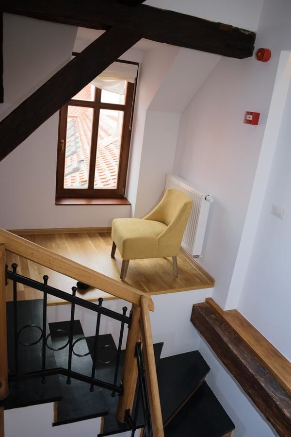 Отель Antler Boutique Hotel Брашов-25