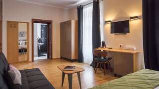 Отель Antler Boutique Hotel Брашов Улучшенный двухместный номер с 1 кроватью-8