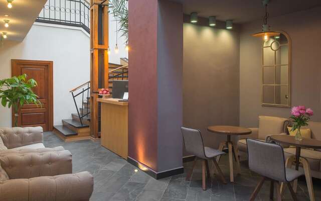 Отель Antler Boutique Hotel Брашов-16