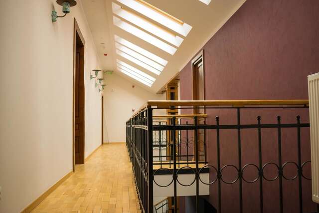 Отель Antler Boutique Hotel Брашов-5